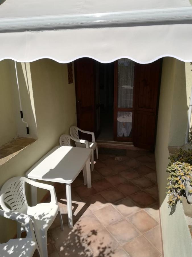 Via Carru E Frau Apartment Stintino Exterior photo