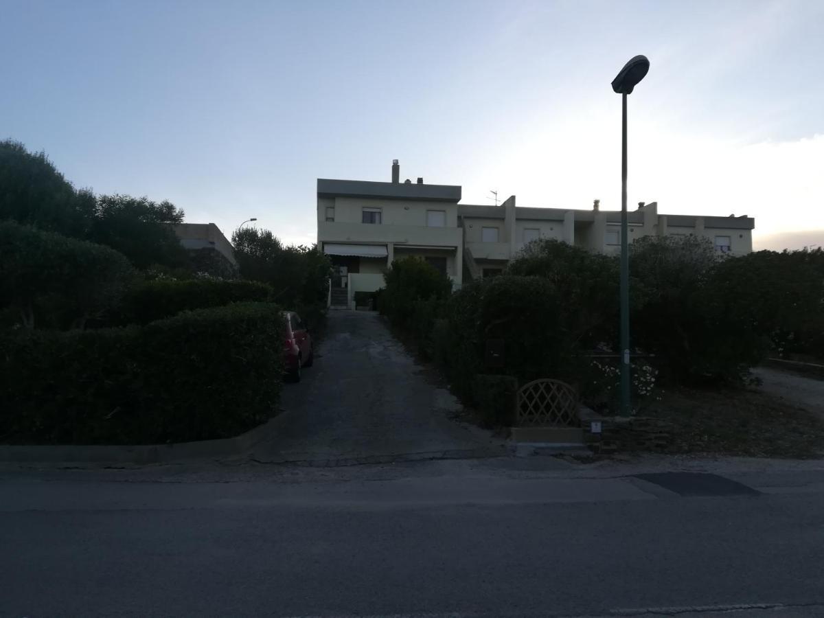 Via Carru E Frau Apartment Stintino Exterior photo